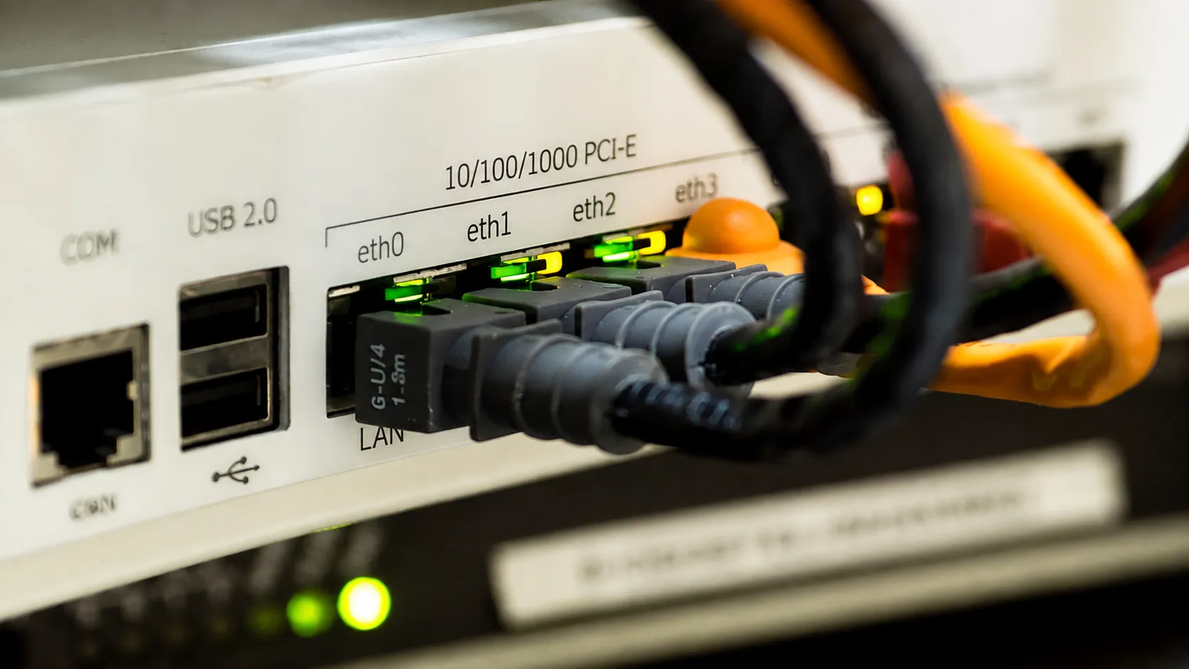 o que é internet banda larga e como a conexão funciona